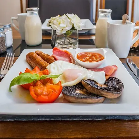 Lazy Days 3* Hawsker